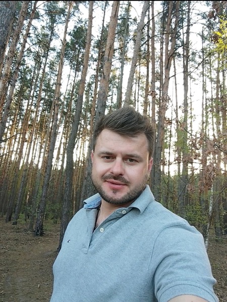 Виконроб Комерц Буд контролює хід робіт